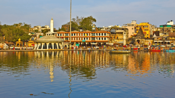 Pune to Nashik Cab l Aaeroo Cab